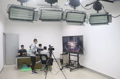 電視節(jié)目制作學(xué)院 培養(yǎng)創(chuàng)意與技術(shù)的搖籃