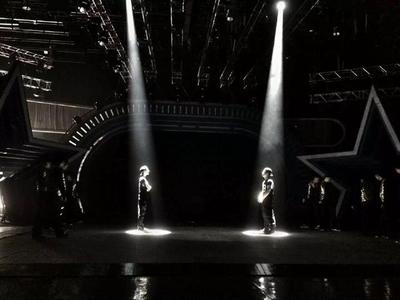 舞臺(tái)魔法師梁言 以匠心打造《非凡練習(xí)生》的視覺(jué)盛宴